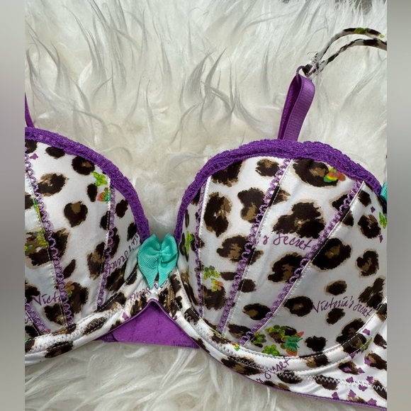 Rare Victorias Secret Mermaid Bra - Picture 8 of 10